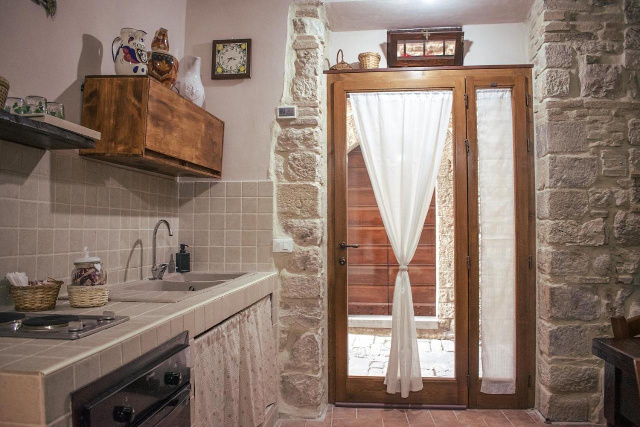 Monolocale Centro Storico Apartment Gubbio Exterior photo